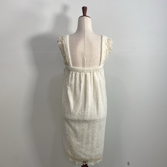 Vintage Cream Wrap Towel Floral Embroidered Flirty feminine Women's S/M - Picture 5 of 16